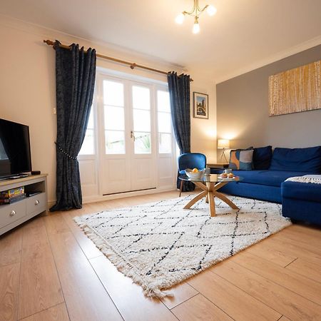 The Marlowe - Beautiful House In The Heart Of Canterbury With Free Parking المظهر الخارجي الصورة