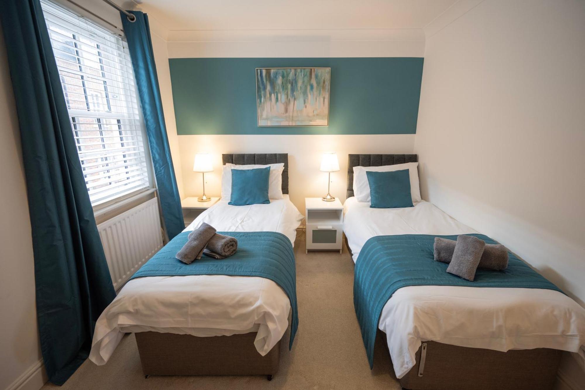 The Marlowe - Beautiful House In The Heart Of Canterbury With Free Parking المظهر الخارجي الصورة